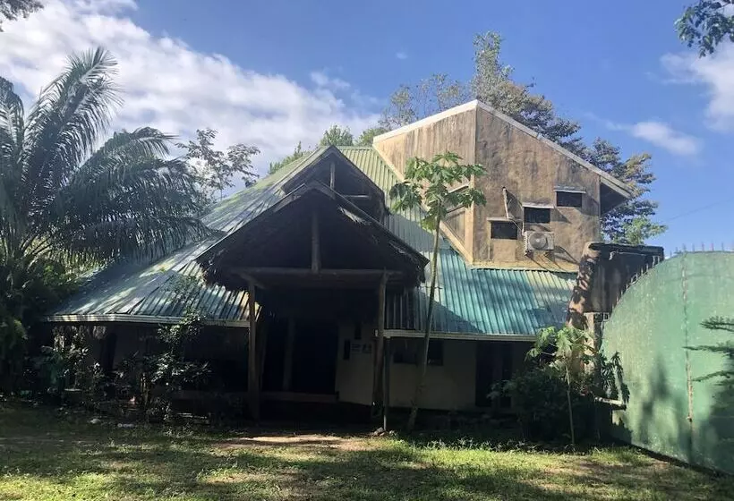 ホテル Casa Manglar Villa