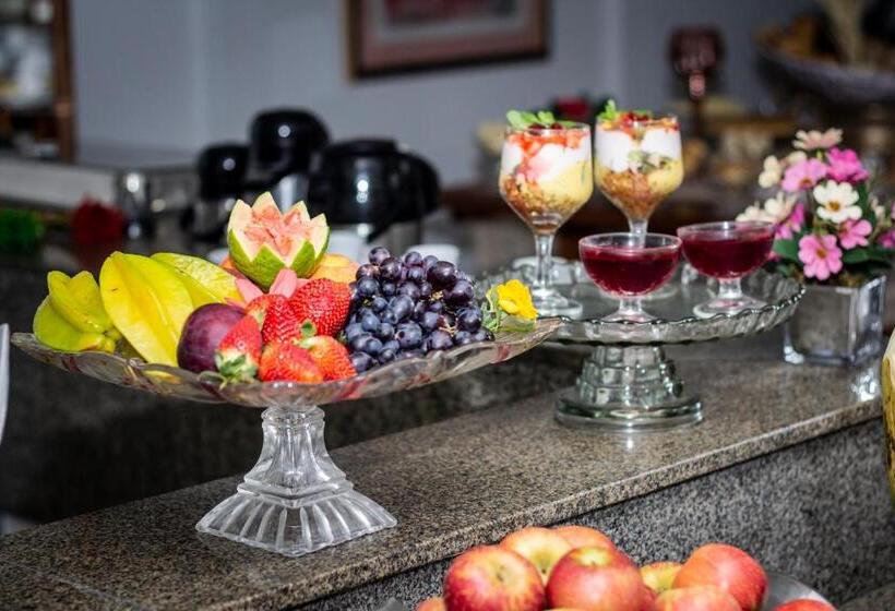 فندق Das Palmeiras