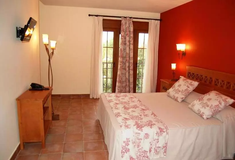 هتل El Cortijo De Daimiel