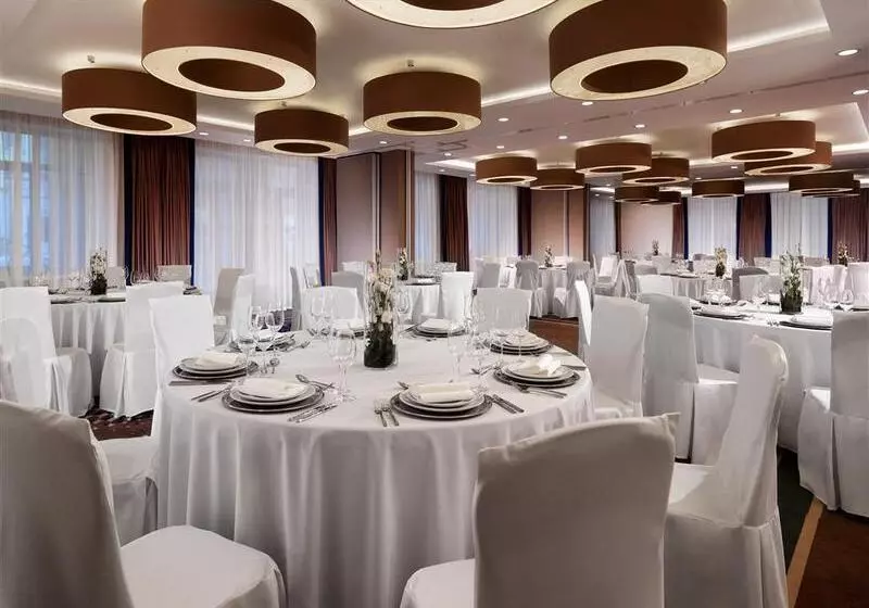 酒店 Four Points By Sheraton Kaluga