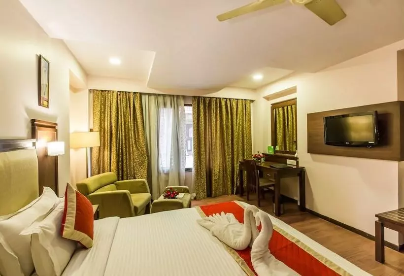 Hotelli Golden Manor By Brand My