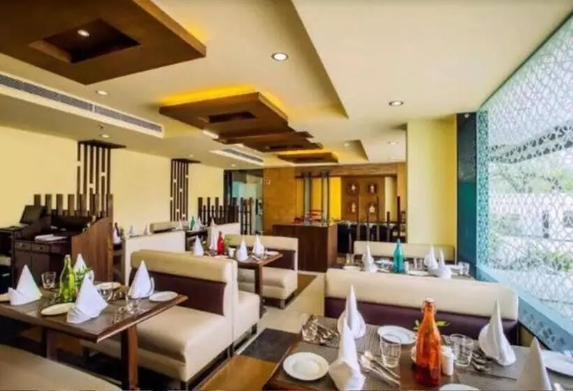 Hotelli Golden Manor By Brand My