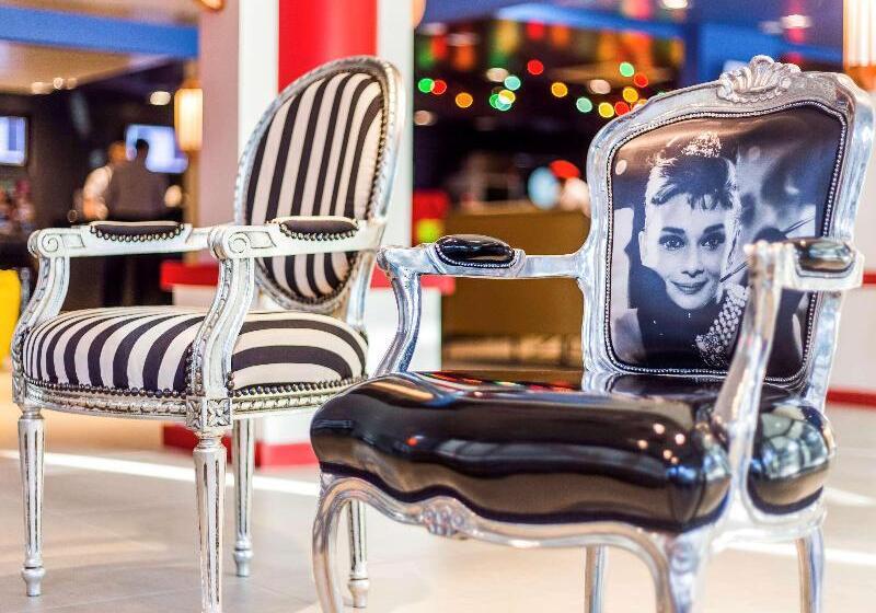 호텔 Ibis Styles Porto Alegre Centro  5 Minutos Da Rodoviária E Do Moinhos De Vento