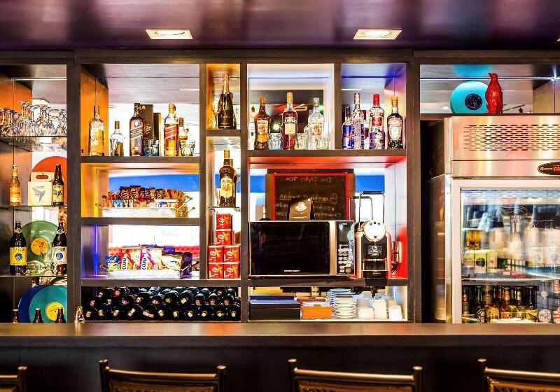 호텔 Ibis Styles Porto Alegre Centro  5 Minutos Da Rodoviária E Do Moinhos De Vento