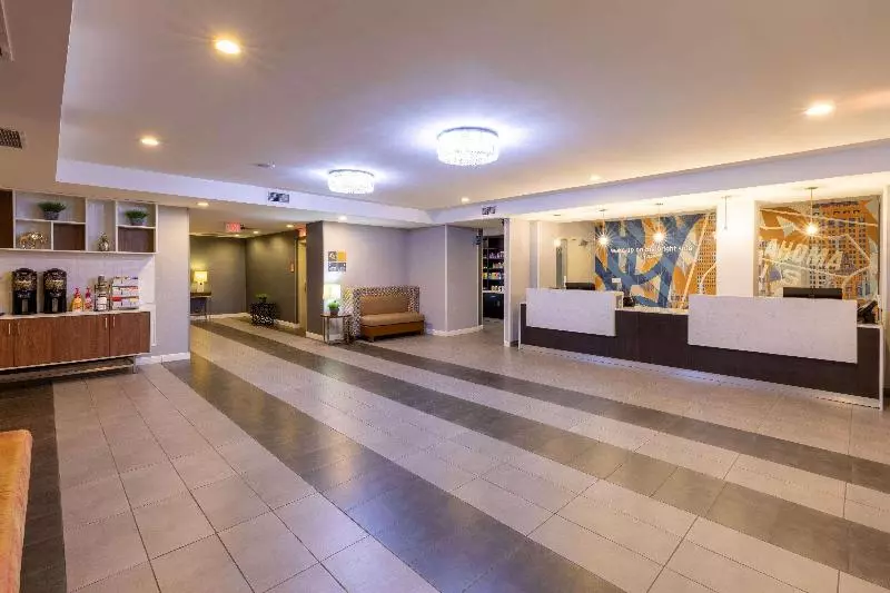 ホテル La Quinta Inn & Suites By Wyndham Tulsa Downtown   Route 66