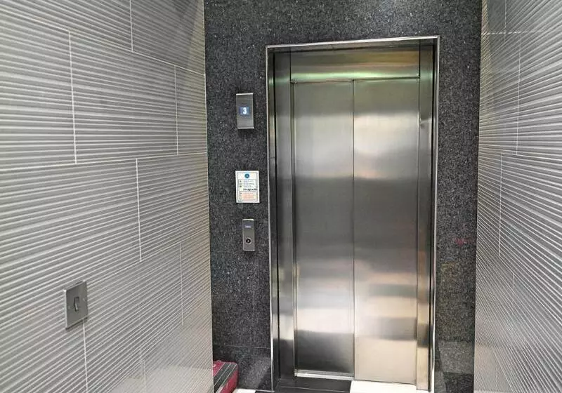 ホテル London Star