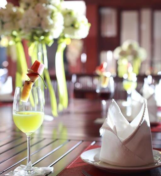 בית מלון כפרי Manorom Boutique