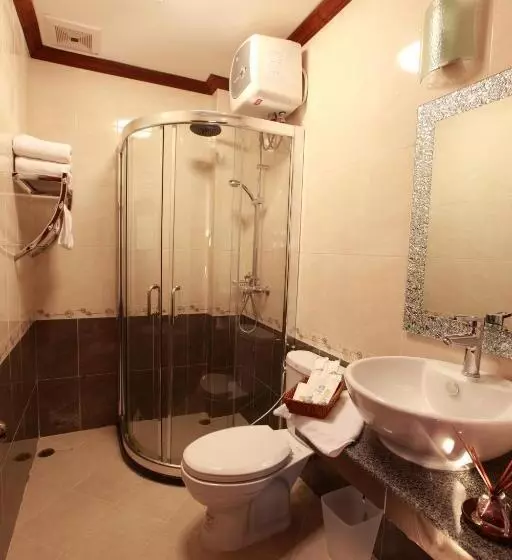 בית מלון כפרי Manorom Boutique