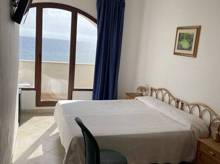 בית מלון כפרי Miramare Garzia