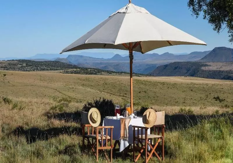 فندق Mount Camdeboo Game Reserve