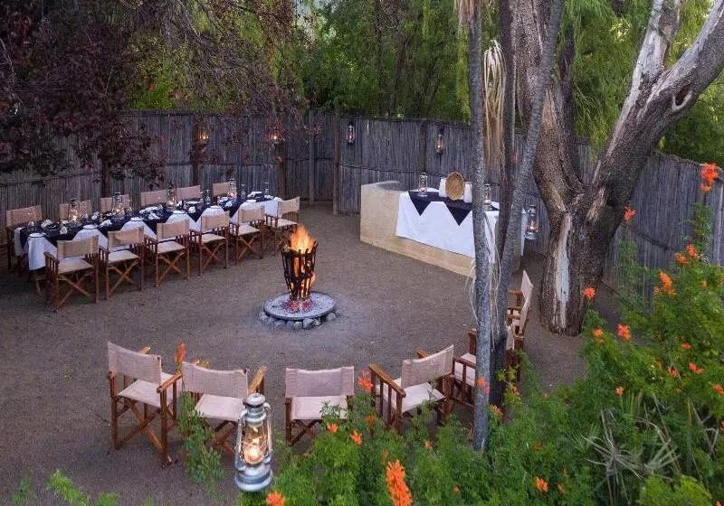 فندق Mount Camdeboo Game Reserve