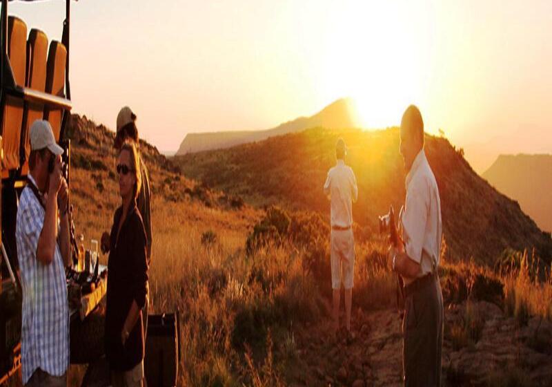 فندق Mount Camdeboo Game Reserve