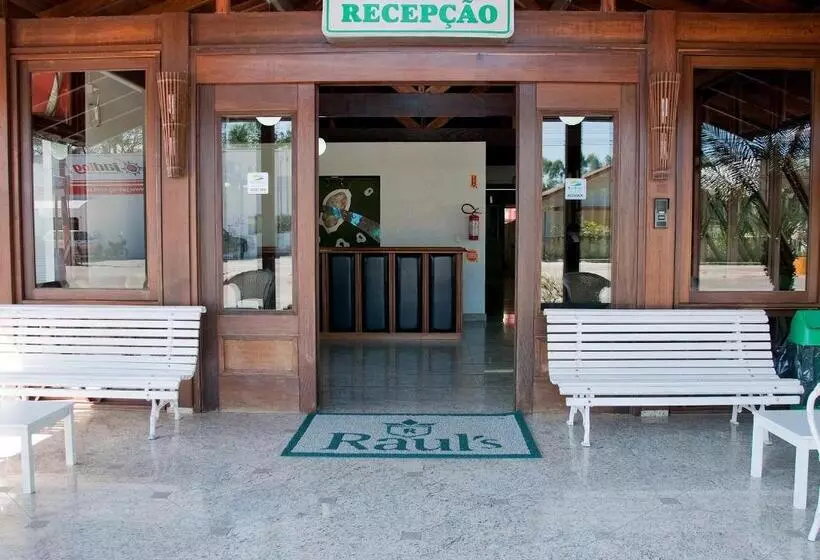 فندق Raul's