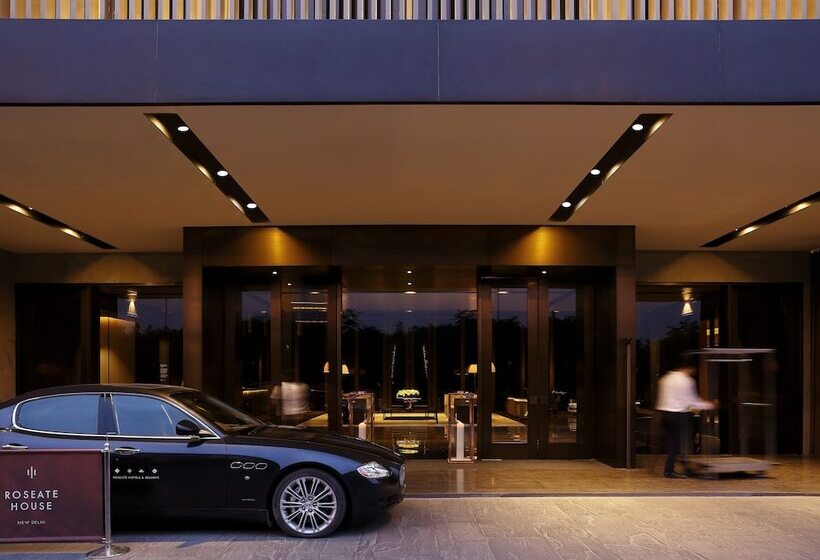 ホテル Roseate House New Delhi