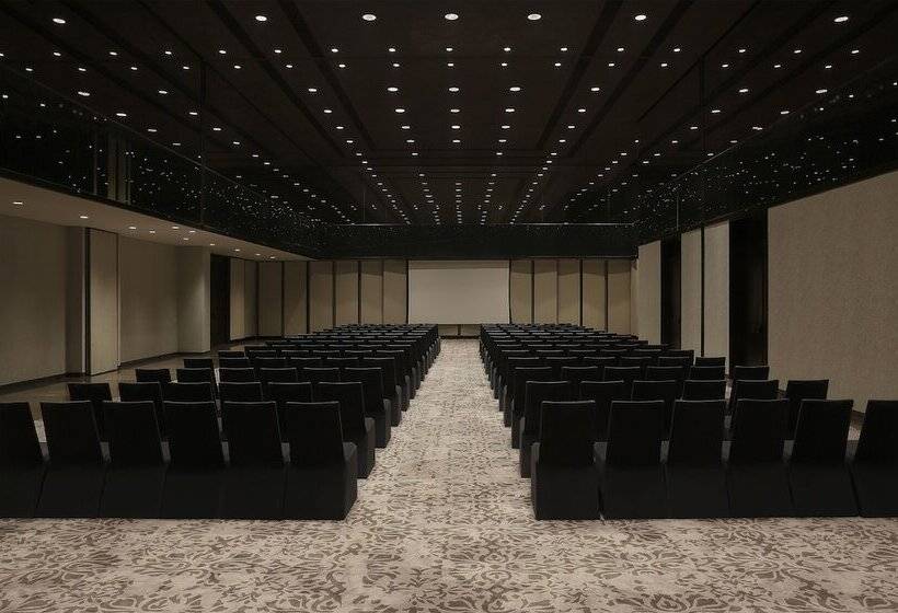 ホテル Roseate House New Delhi