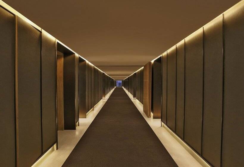 ホテル Roseate House New Delhi