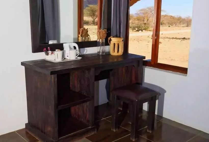 هتل Solitaire Desert Farm