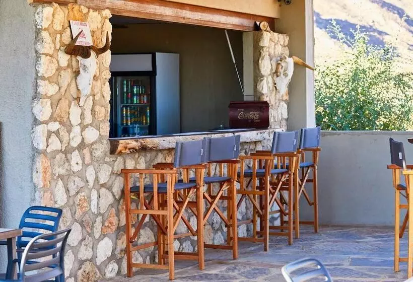 هتل Solitaire Desert Farm