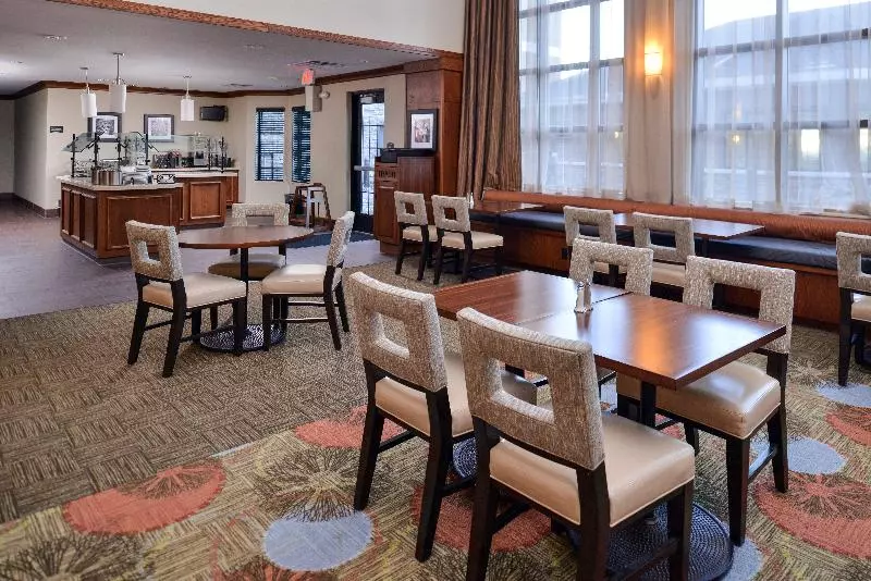 酒店 Staybridge Suites Rochester, An Ihg