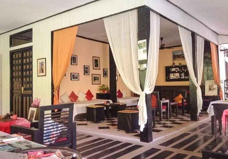 ホテル The Cockatoo Nature Resort & Spa