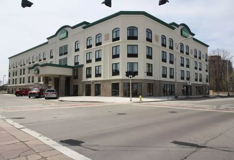 Hotel Wingate By Wyndham Niagara Falls