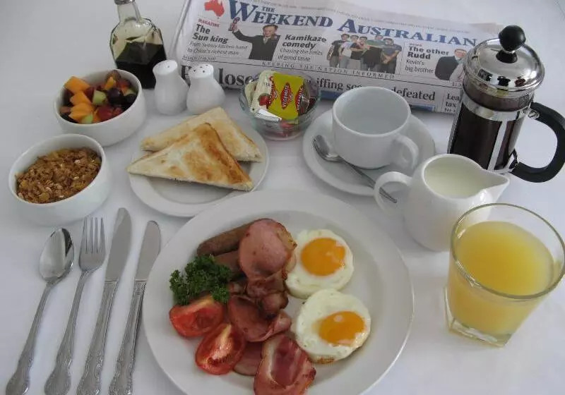 מוטל Barclay Motor Inn