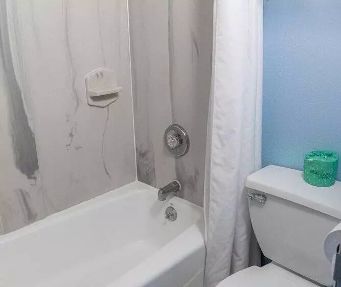 מוטל Sandcastle Inn