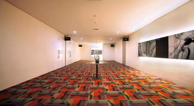 Horu Hotel Mangga Dua Square