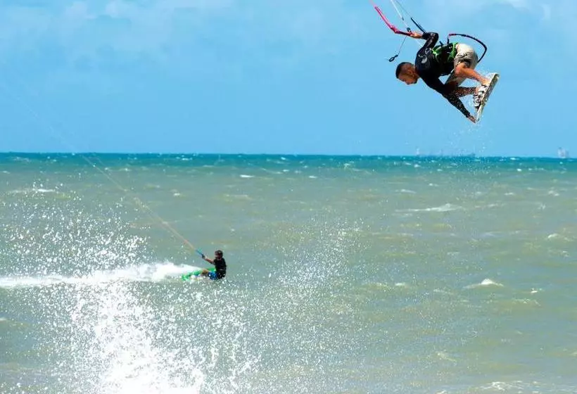 Coliseu Piazza Em Frente O Aterro