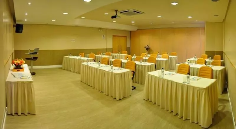 בית מלון כפרי Aliança Express