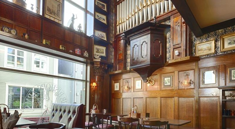 هتل Bishops Arms Piteå