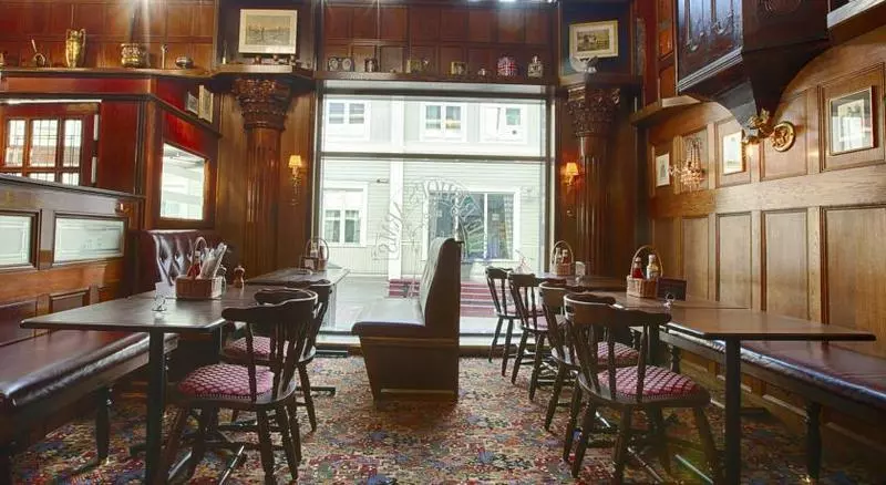 فندق Bishops Arms Piteå