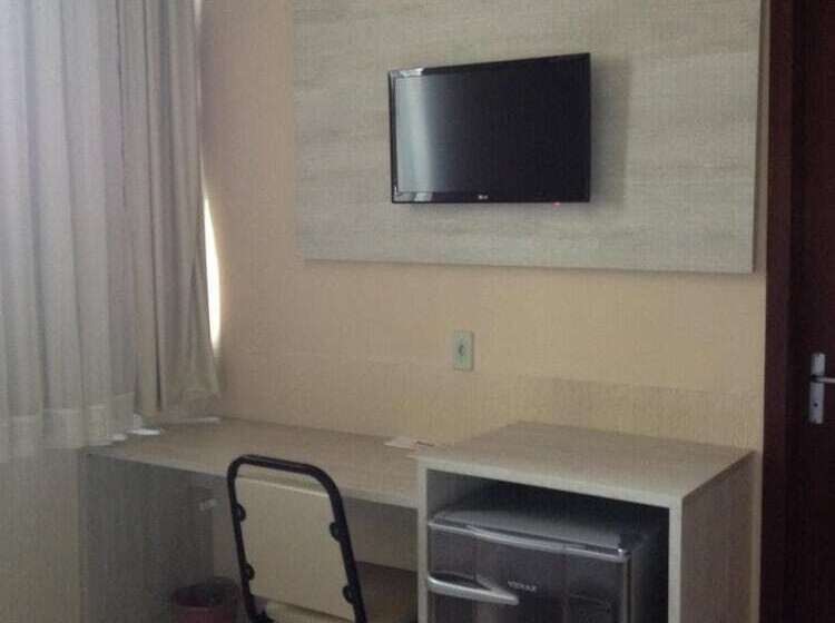 בית מלון כפרי Central