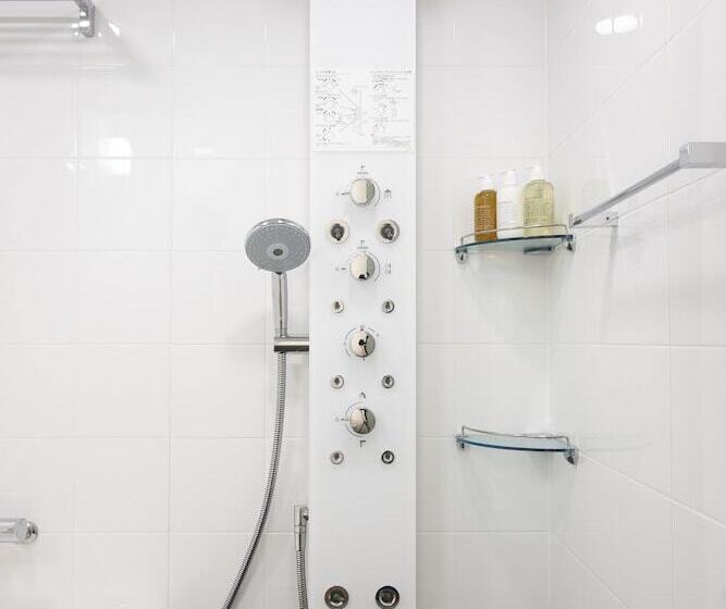 فندق Forza Hakataeki Chikushi Guchi ⅰ