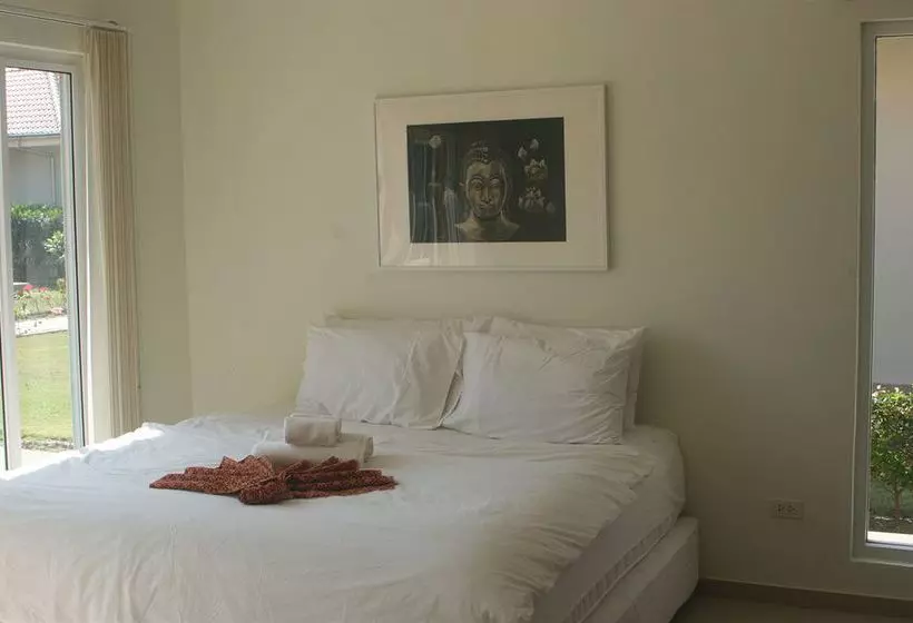 Hotel Garden Hills Resort