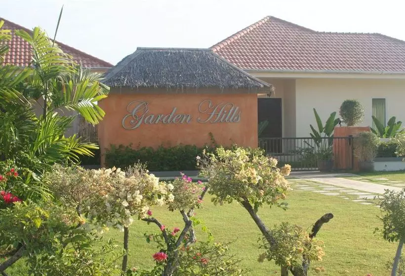 Hotel Garden Hills Resort