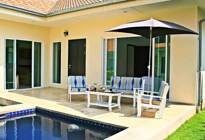 Hotel Garden Hills Resort