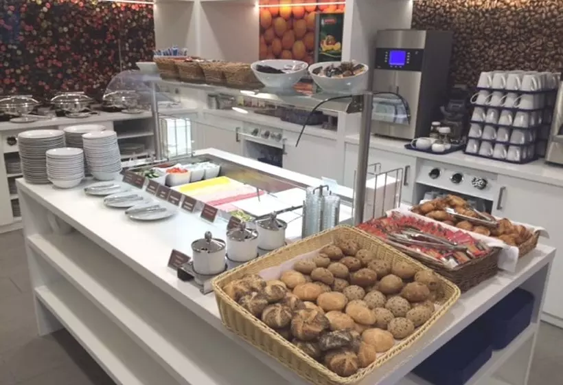 호텔 Hampton By Hilton Frankfurt City Centre