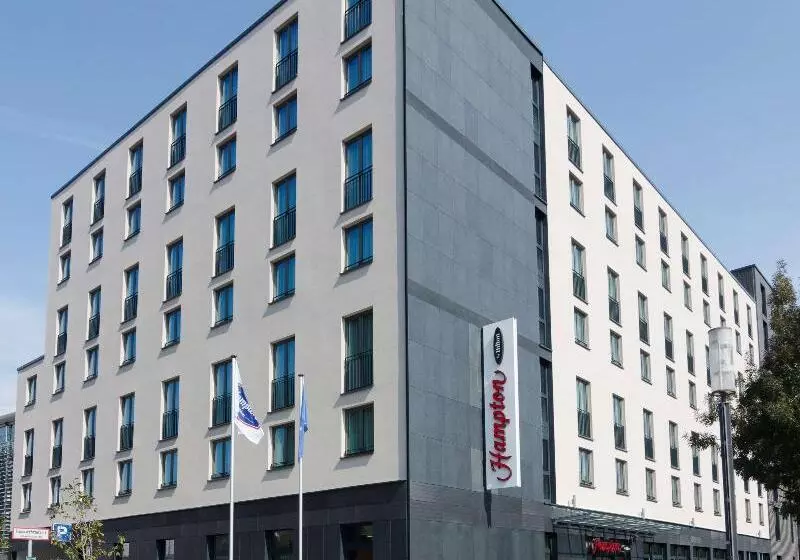호텔 Hampton By Hilton Frankfurt City Centre
