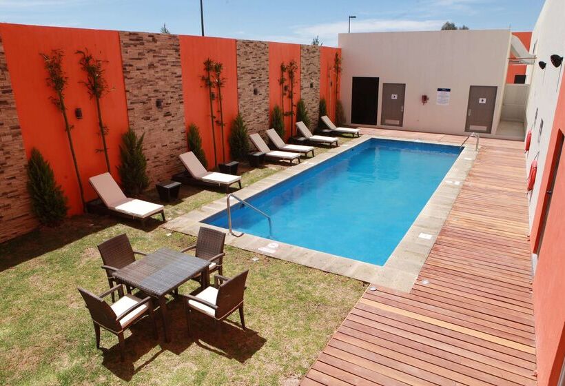 هتل Hampton Inn & Suites By Hilton Aguascalientes Airport