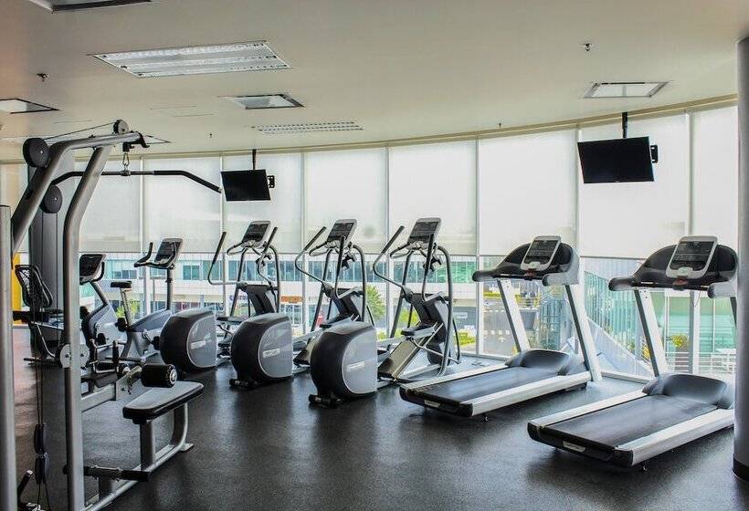 هتل Hampton Inn & Suites By Hilton Aguascalientes Airport