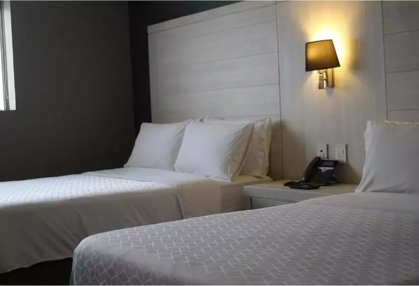 ホテル Holiday Inn Express Pachuca, An Ihg