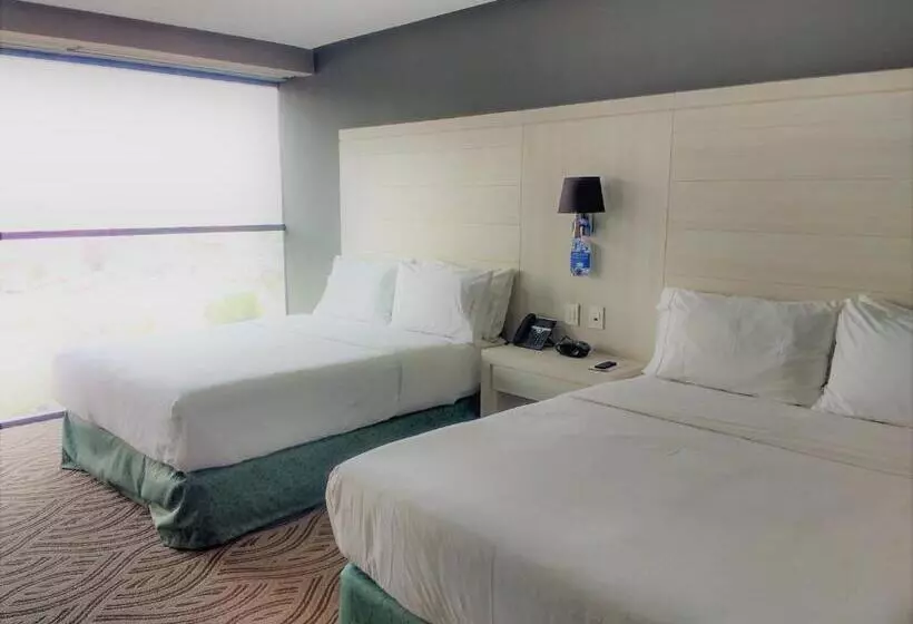 ホテル Holiday Inn Express Pachuca, An Ihg