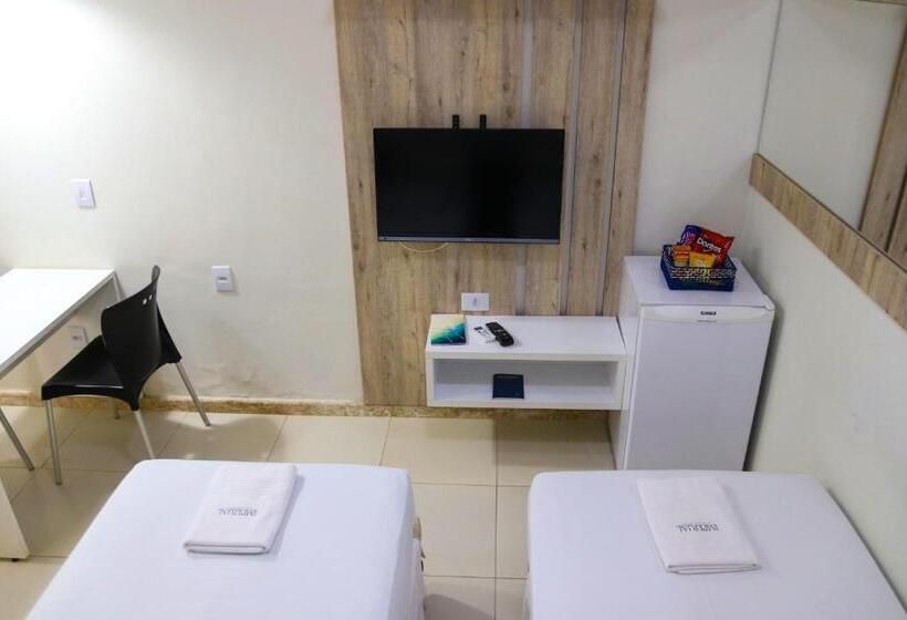 ホテル Imperial Palace