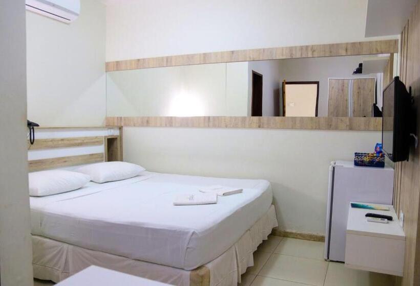 ホテル Imperial Palace