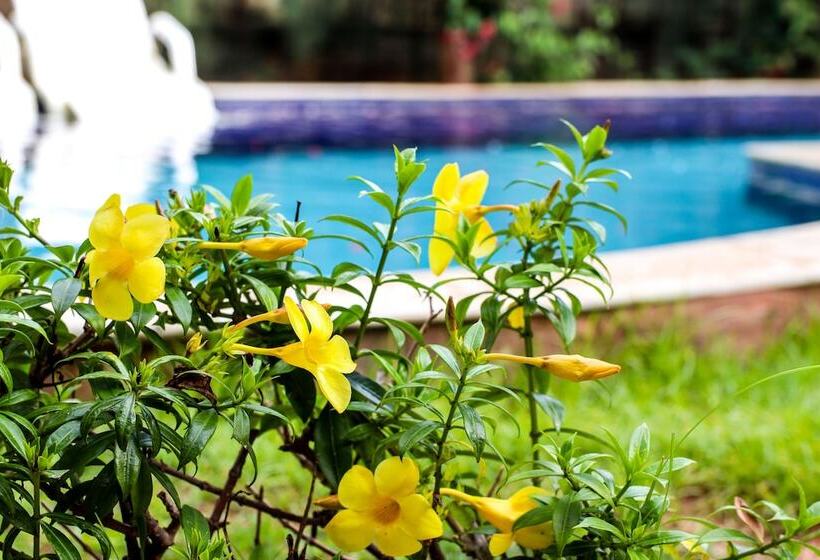 ホテル Imperial Palace