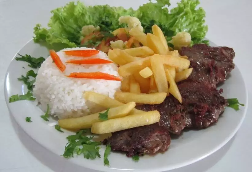 هتل Imperial Palace