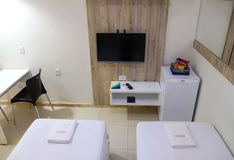 هتل Imperial Palace