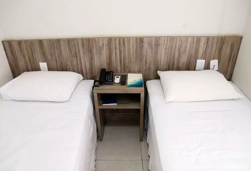 هتل Imperial Palace