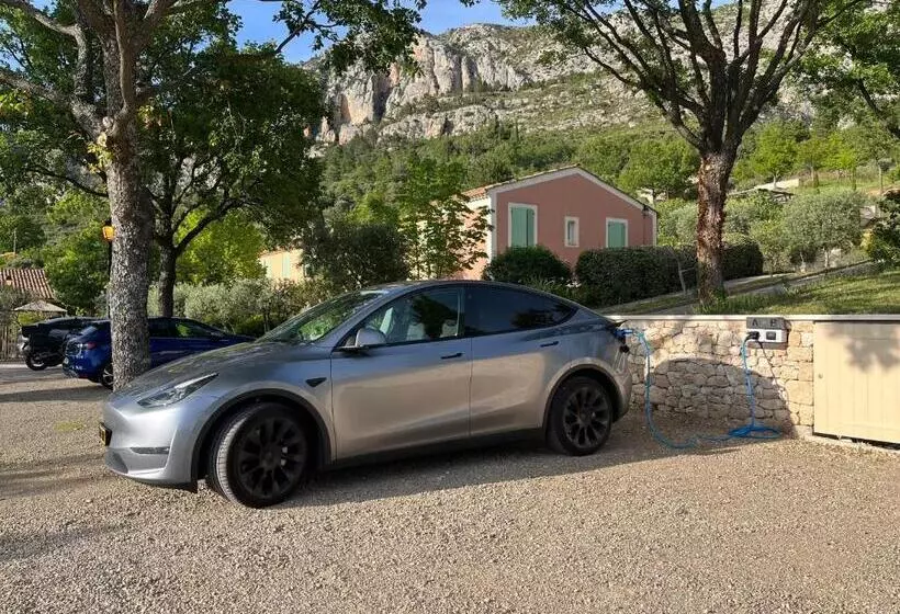 호텔 Les Restanques De Moustiers